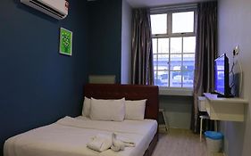 The B'Hotel